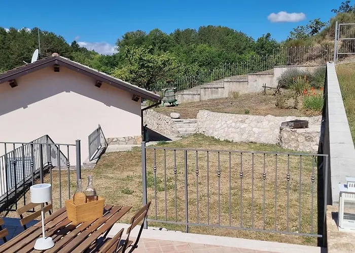 La Dimora Di Fonte Vecchia * San Pio delle Camere